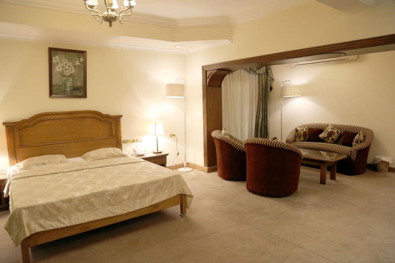 Cairo International Scout House Hotell Exteriör bild