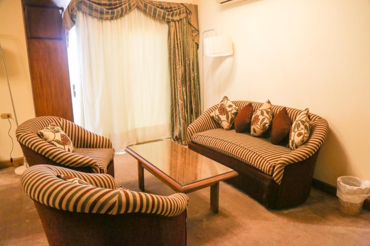 Cairo International Scout House Hotell Exteriör bild